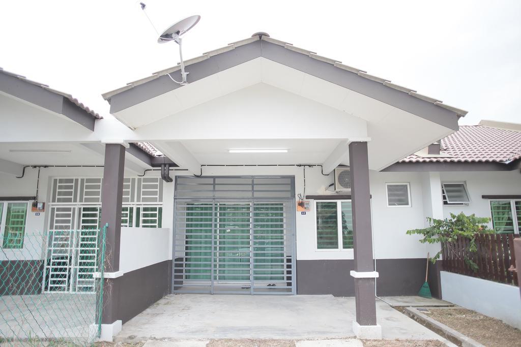Arau Idaman Homestay Exterior photo